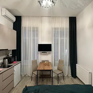 Апартаменты In The Center Of, Тбилиси